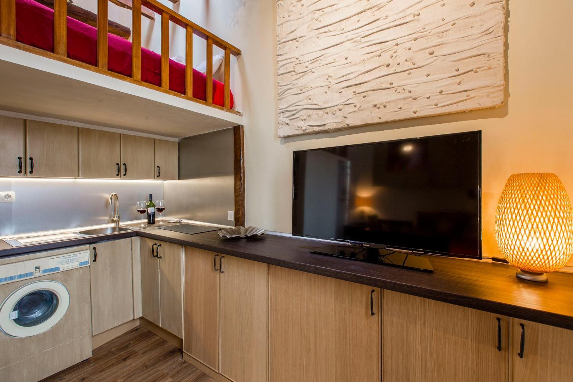 Sunny N Quiet Penthouse In The Center.atico Centro Appartement